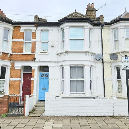 Two Bedroom Flat With Private Patio In Battersea Londres Exterior foto